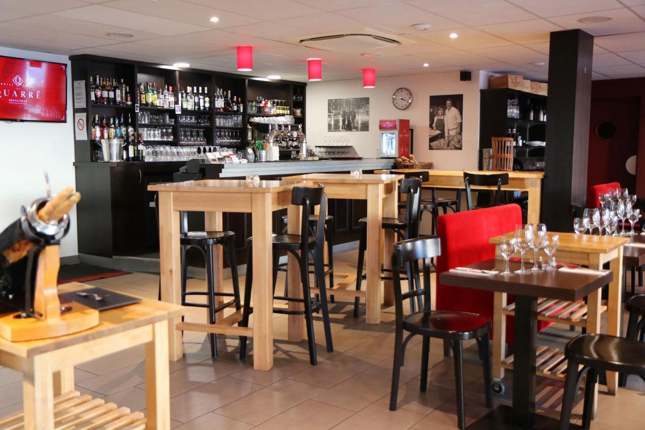 Le Quarre Hotel Bistrot Bruguieres Exteriör bild